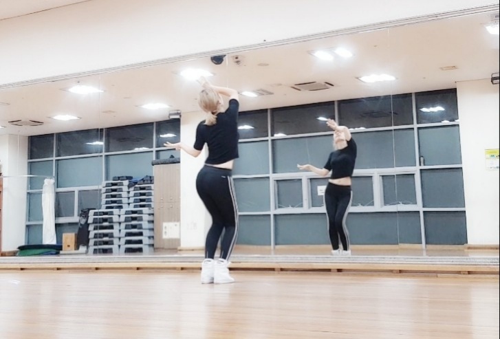 담당강사 박윤진 프로필 사진