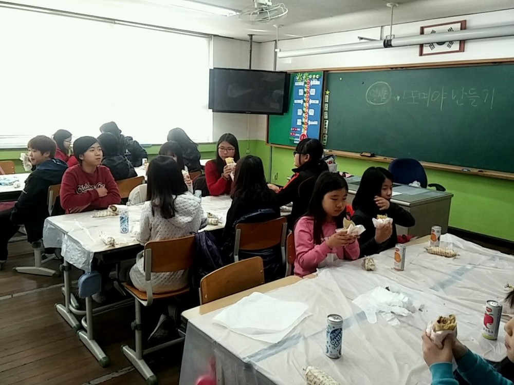 도계초 겨울방학 [두드리캠프 2탄 또띠야 만들기]_7