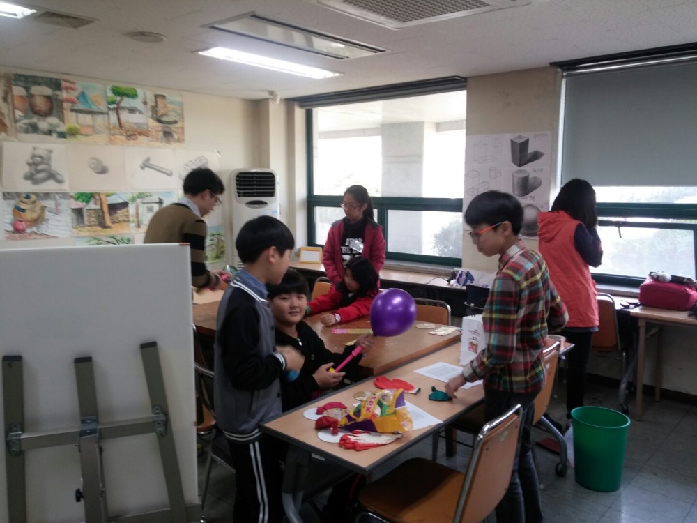 늘재미 봉사단과 함께 하는 3월 토토늘 이야기1(과학부스)_8