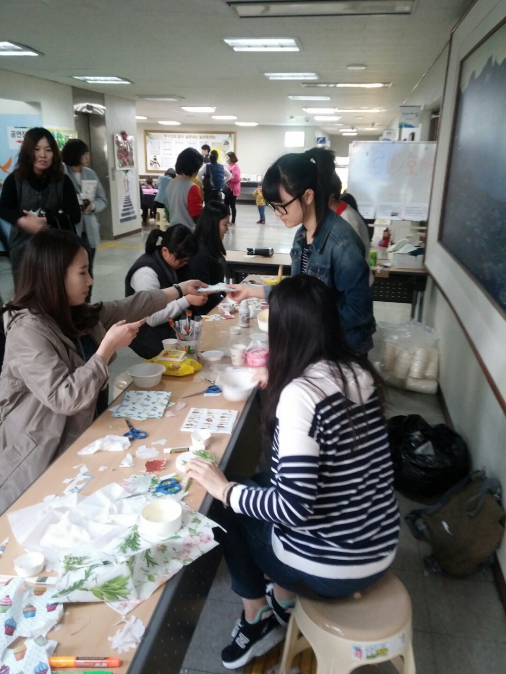 늘재미 봉사단과 함께 하는 3월 토토늘 이야기1(공예부스)_4