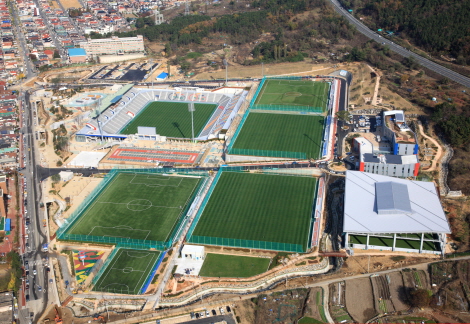 창원사설공단 창원축구센터_1