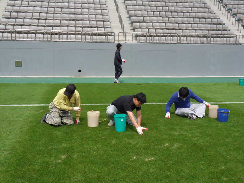 경남FC 임직원들과 함께한 땀의 현장!_2