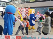 인형탈과 함께 하는 우리누리 포토존 게시물 미리보기 사진
